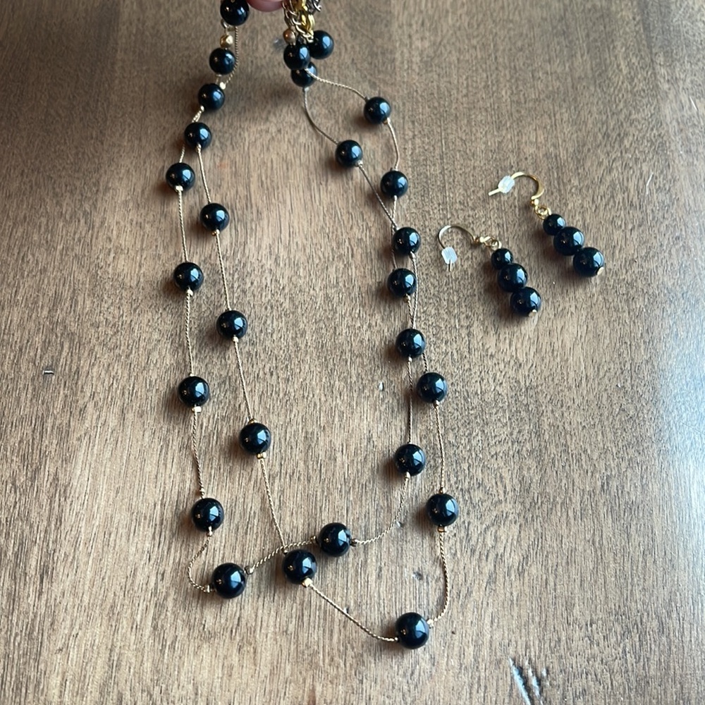 Black gold tone ball necklace pierced earrings set adjustable